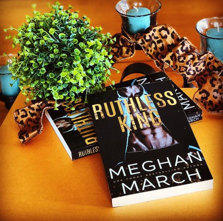 www.dgbookblog.ruthless.king.meghan.march.instagiveaway